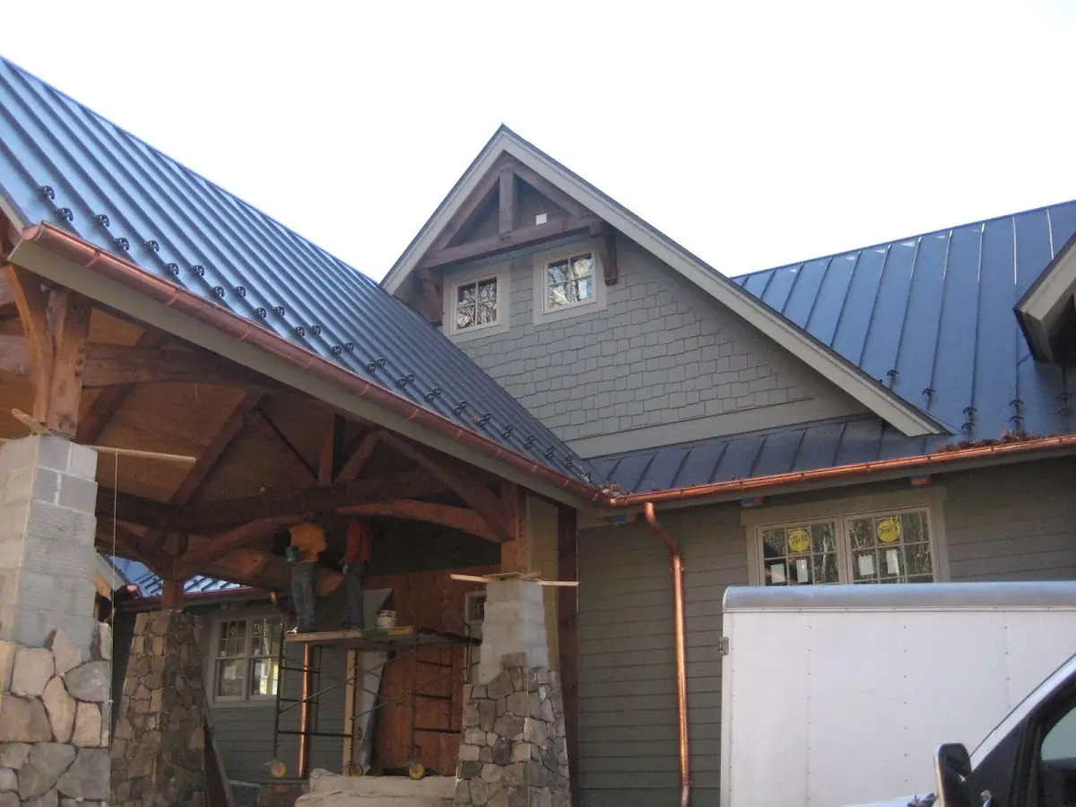 Craftsman Roofing team delivering quality roofing work in Landsdowne